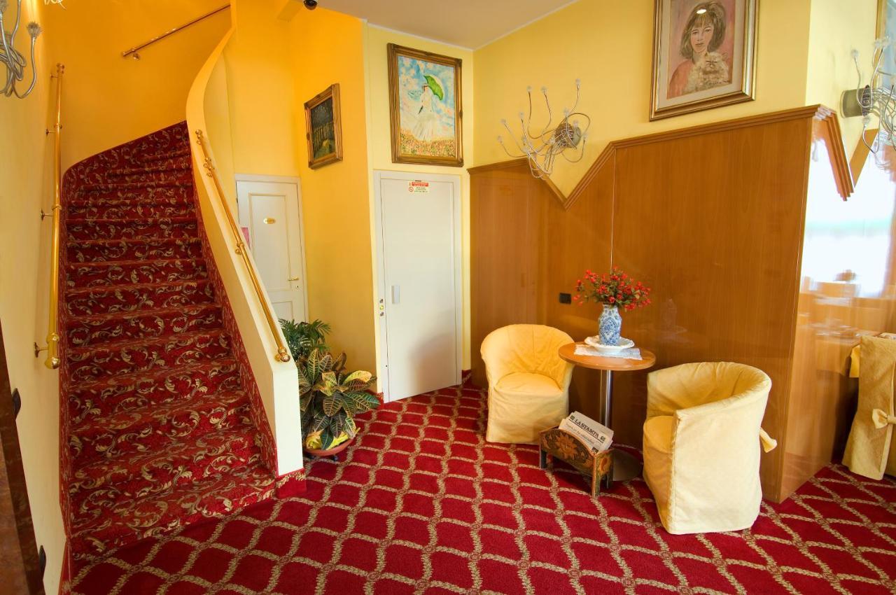 Hotel Cinque Giornate Milán Exteriér fotografie