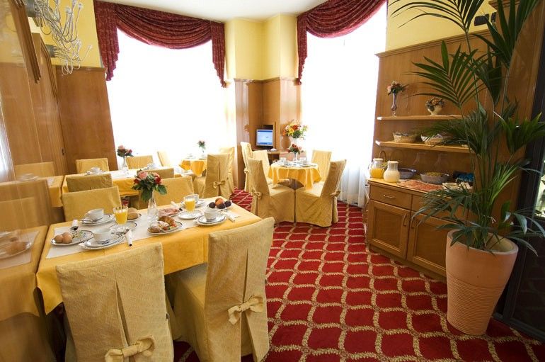 Hotel Cinque Giornate Milán Exteriér fotografie